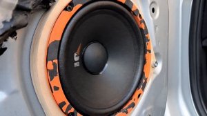 Замена штатных динамиков на Gryphon Pro 165 Midbass  на Hyundai Solaris 1