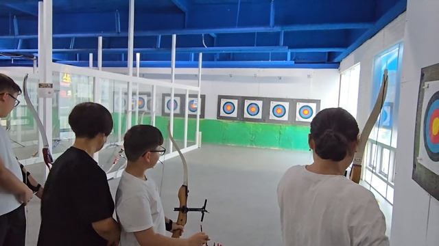 лук и стрелы🎯🎯🎯