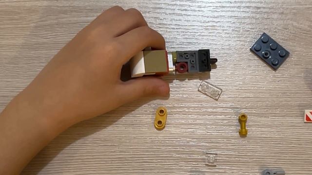 Лего: Катер с прицепом и с флагом