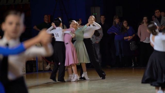 Филиппов Яромир - Ефремова Дарья (квикстеп)