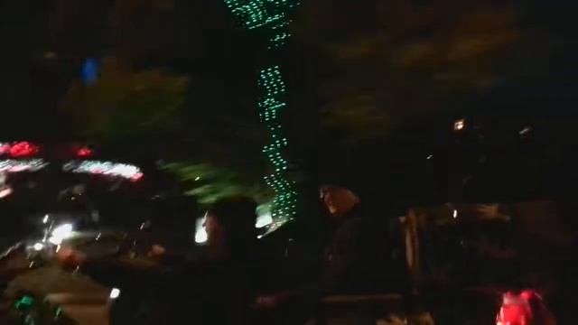 Забавный 3х колесный мотик Москва смотреть онлайн
