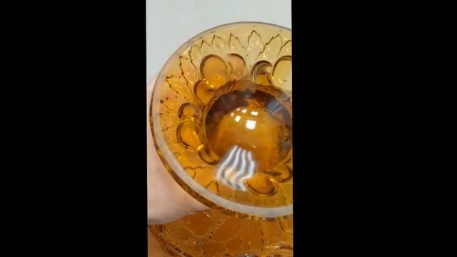 большая жёлтая ваза смотреть онлайн