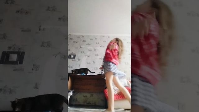 1000004831.mp4 смотреть онлайн