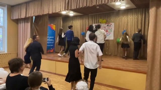 Вальс для мам ГБОУ СОШ№50 г. Севастополь смотреть онлайн