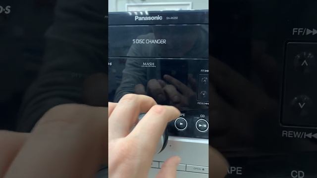 Музыкальный центр Panasonic смотреть онлайн