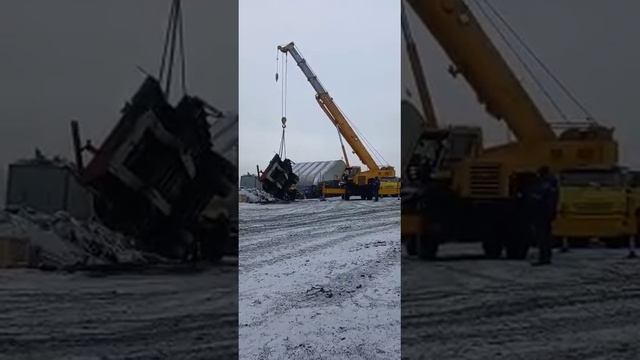 Като SR 500L переворачиваем трал 18 тонн