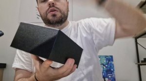 Огляд на роторну електробритву VGR V-310