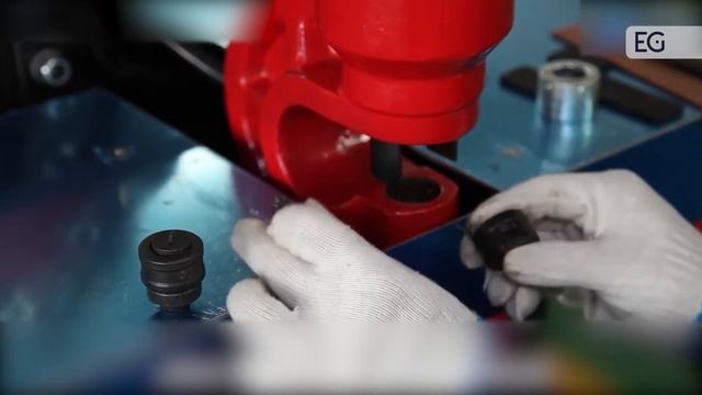 Комбинированный станок для обработки токопроводящих смотреть онлайн