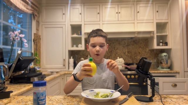 ГОТОВИМ ВКУСНЫЙ СЭНДВИЧ С АВОКАДО 🥑