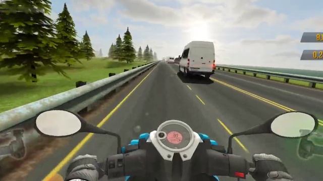 играю Traffic Rider купил новый мотоцикл