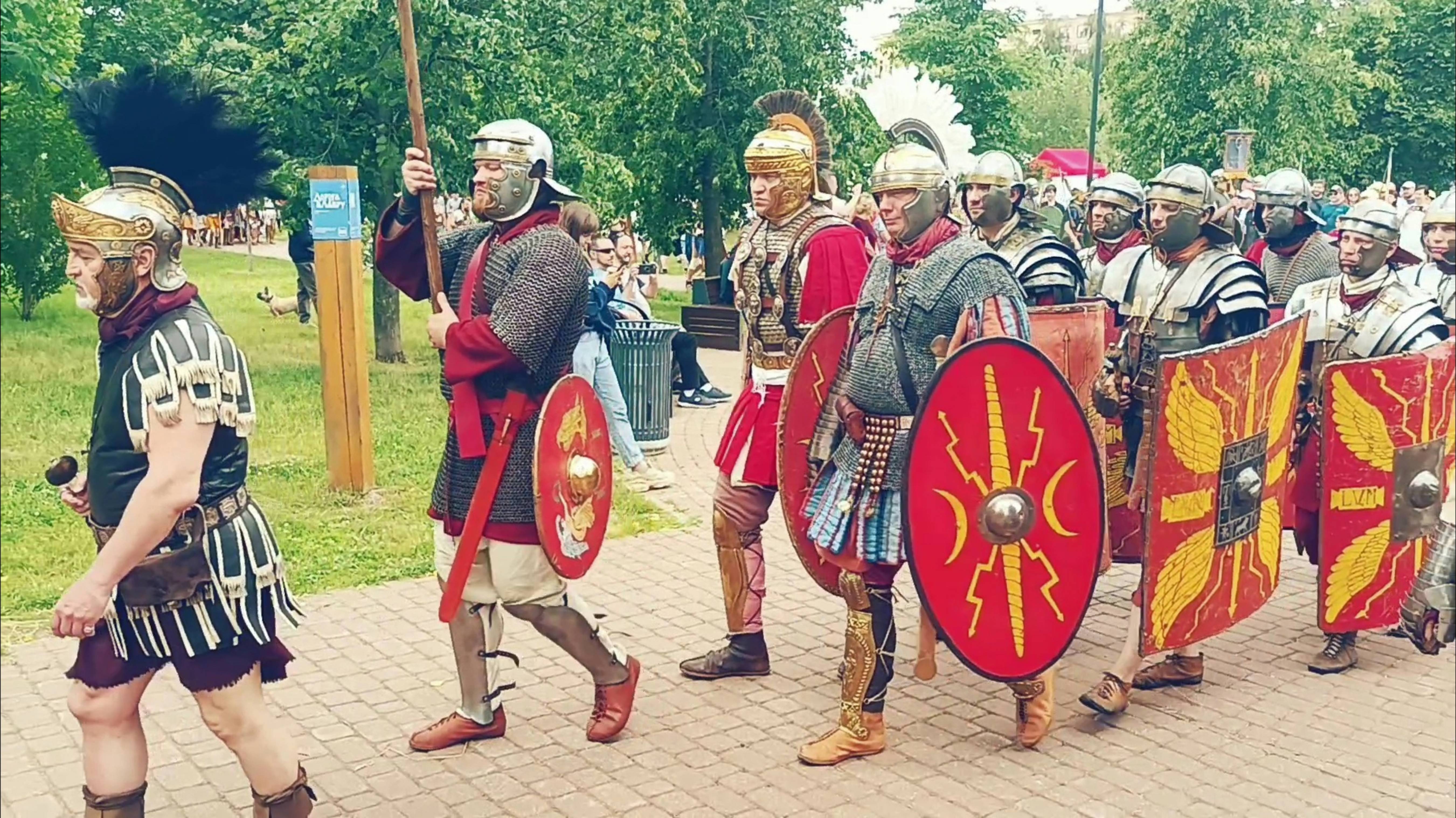 ВРЕМЕНА И ЭПОХИ - 2025 (Древний Рим) смотреть онлайн