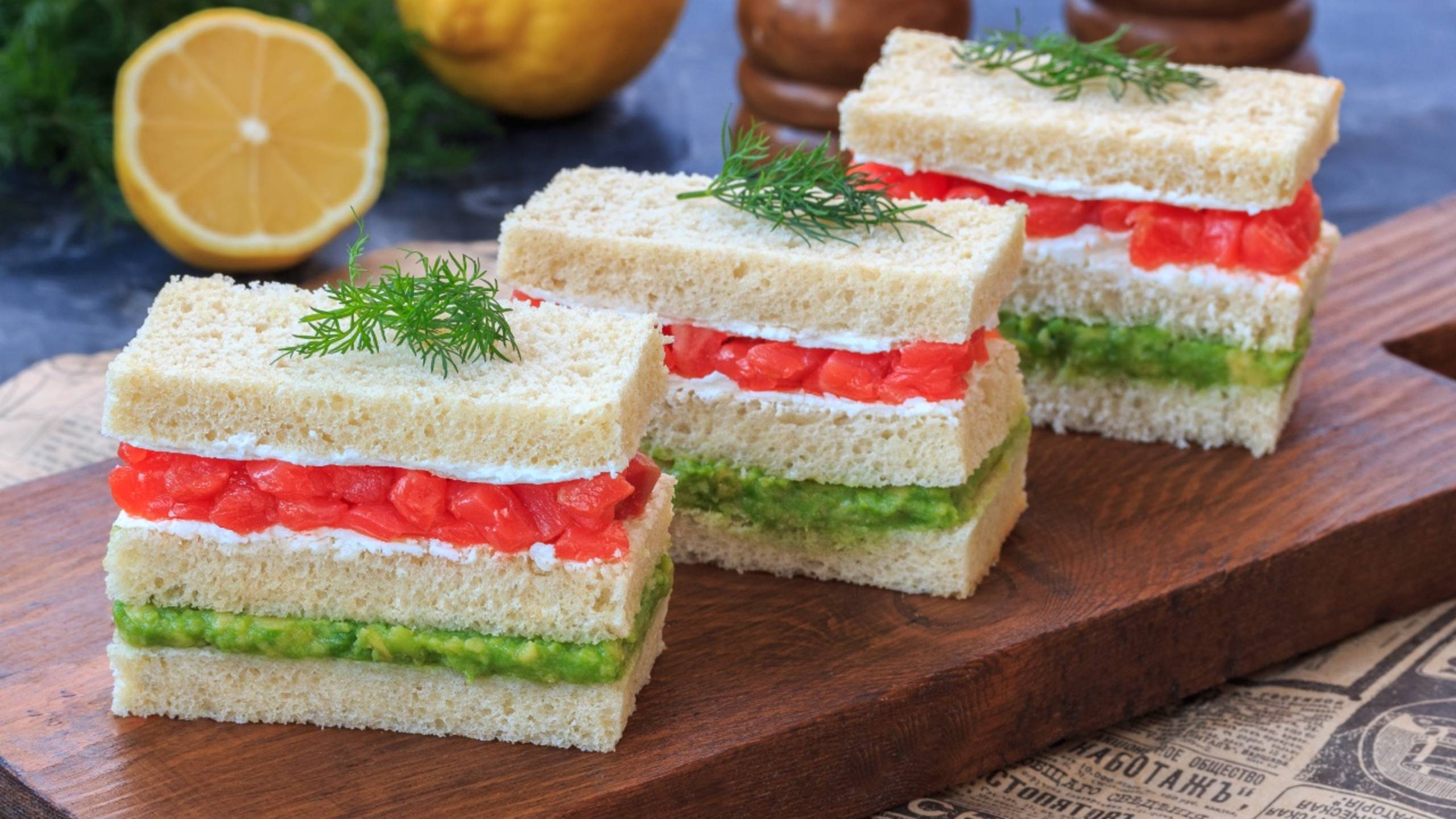 🥪 Сэндвич с красной рыбой и авокадо / рецепт идеального закусона. смотреть онлайн