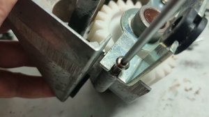 Реставрация электромясорубки KENWOOD PRO 1600