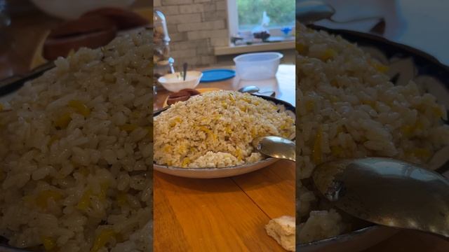 Едим плов из скороварки