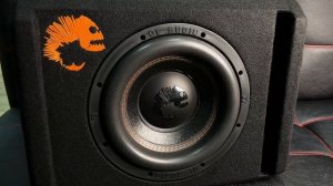 Компактный и мощный сабвуфер от DL AUDIO| Piranha 10a Black v.2