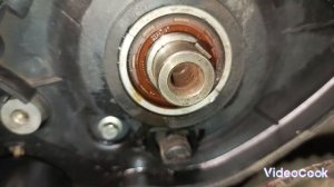 Первый раз поменял сальник на Приоре