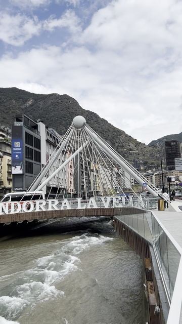 "ANDORRA" 🇦🇩..  #Europas #andorra #rundgang #lourdes #durchstarten #мир #Atemberaubendes #stray