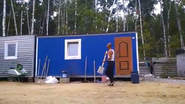 Лучший владелец лопаты смотреть онлайн