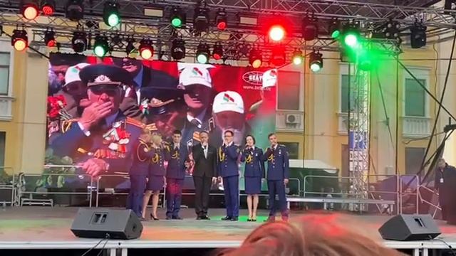 Цветы Победы. В Раинчик, Л.Прончак