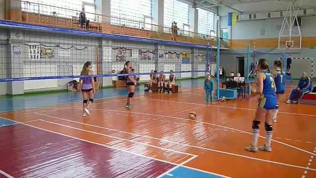 Волейбольные "Зимние Каникулы" . девушки. 25.12.15.