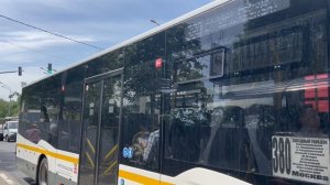 Автобус НефАЗ-5299-31-52 следует по маршруту 380 ”А/с Щёлковская - Звёздный Городок”