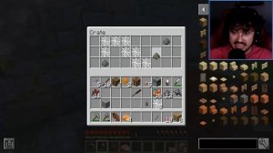 ВПЕРВЫЕ ОСТАЛИСЬ НОЧЬЮ В БЕСКОНЕЧНОМ ЛАБИРИНТЕ!