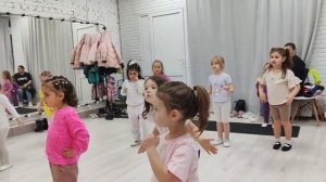 Танец Профессии, малыши 4-6 лет