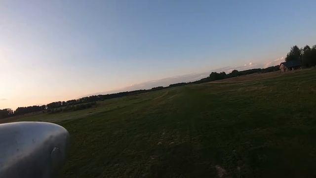 Виды при полете на планере под музыку