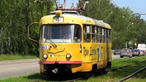 Трамвай Екатеринбурга Tatra T3SU борт. №593 маршрут 4 следует по улице Блюхера