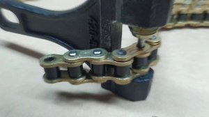 Съемник приводной цепи мото шаг 420-428-530. Обзор