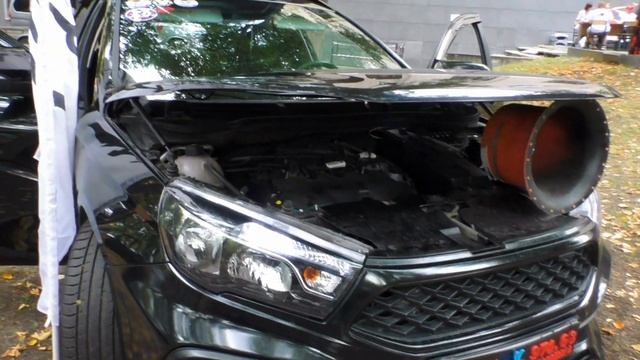 Жуковский зажигает: выставка техники, автозвук и рок-к