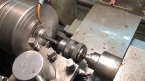 ТОКАРНЫЕ РАБОТЫ, НАРЕЗКА ВТУЛОК