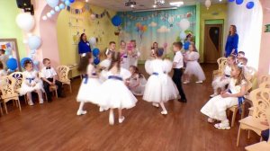 выпускной в детском саду 2025 год танец с игрушками