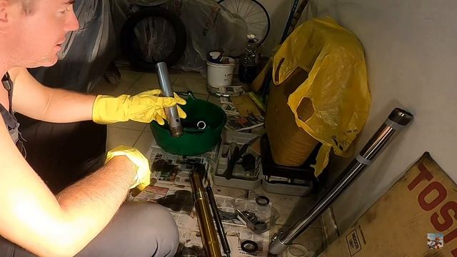 Вилка-перевёртыш мотоцикла BM Motard 200 - обслуживание и ре