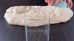 Добавьте просто лук. Тесто без дрожжей. Хлеб без дрожж?