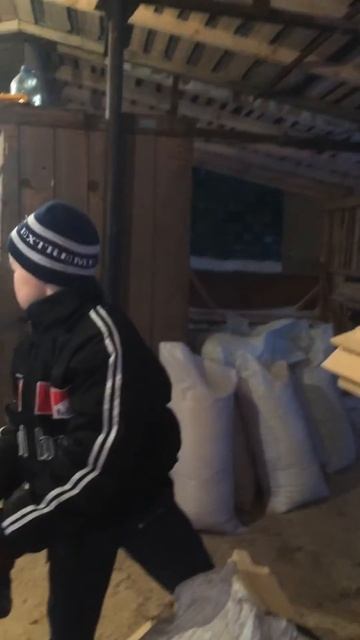 забыл молоток дома смотреть онлайн