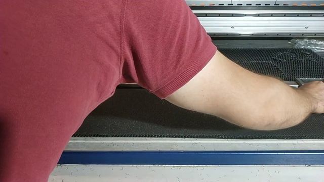 нарезка ковриков для сушки обуви