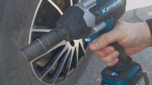 Обзор и тестирование гайковерта Kamolee Tool DTW700 смотреть онлайн