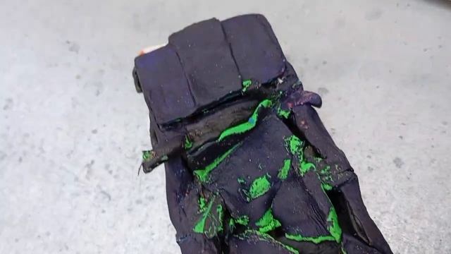 Краш тест ВАЗ 2107 из пластилина 🤲 . VS кирпича.что будет?