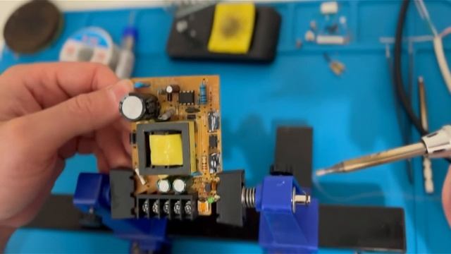 Паяльник FNIRSI HS-01. Порівняння оригінального і не оригін