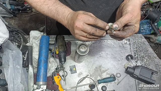 Перфоратор DeWalt который Bosch