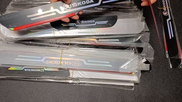 Захисні накладки на пороги для авто 4шт смотреть онлайн