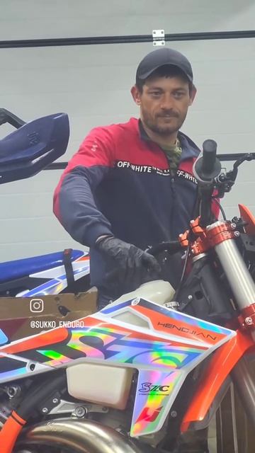 Первый пуск hengjian 300 2t 2025г S8. После проведения услуги Ready to Hard от сервиса Sukko-Enduro смотреть онлайн