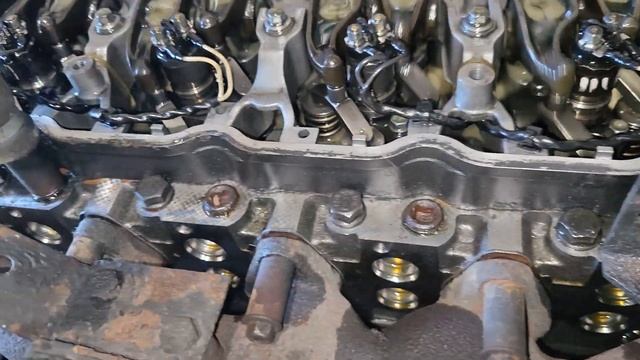 Некачественная прокладка ГБЦ Cummins 6isbe.