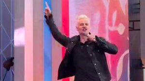 Премьера песни Shaman «ГУЛЯЙ, РОССИЯ!» на Красной площади получилась шедевральной!