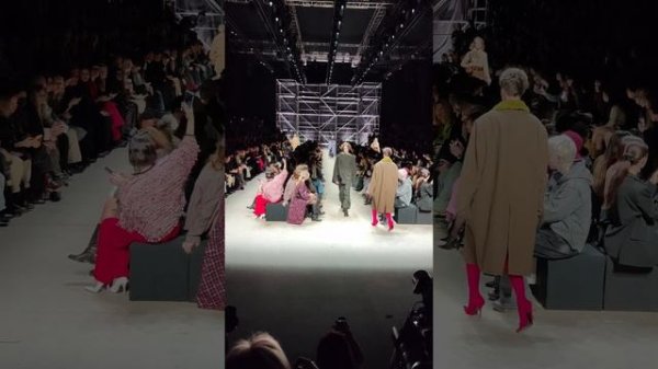 Показ Rogov на Московской неделе моды 2025 в Манеже