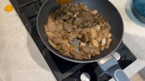 Аппетитный Жульен с маслятами