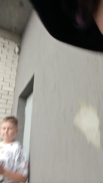 на улице сильный ливень а мы с ростиком стоим и едим сахар смотреть онлайн