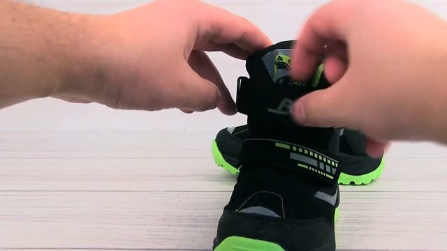 Дитячі термочеревики B&G Termo HL22-5-04 (чорний). Видео обзор ?