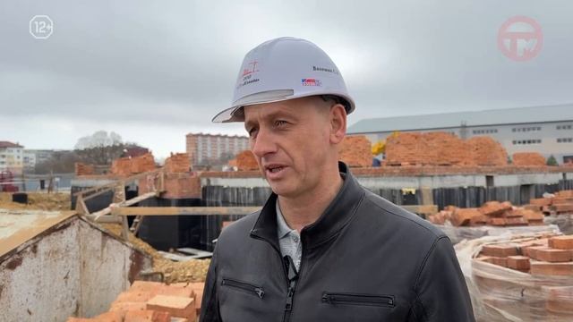 Специальная комиссия посетила стройки в разных район?